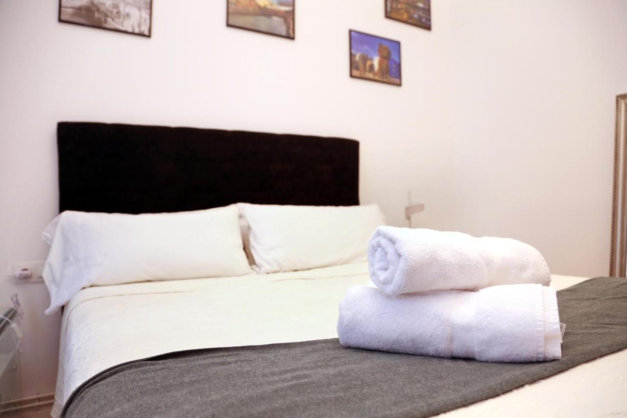 Piso Exclusivo Frente Al Casco Viejo Con Parking Gratis Lejlighed Bilbao Eksteriør billede