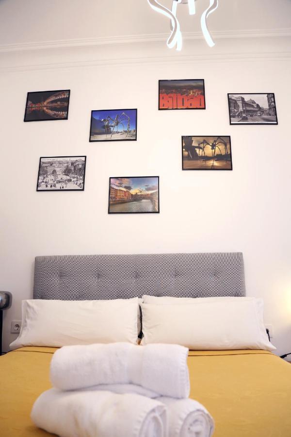 Piso Exclusivo Frente Al Casco Viejo Con Parking Gratis Lejlighed Bilbao Eksteriør billede