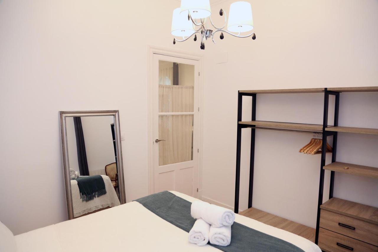 Piso Exclusivo Frente Al Casco Viejo Con Parking Gratis Lejlighed Bilbao Eksteriør billede