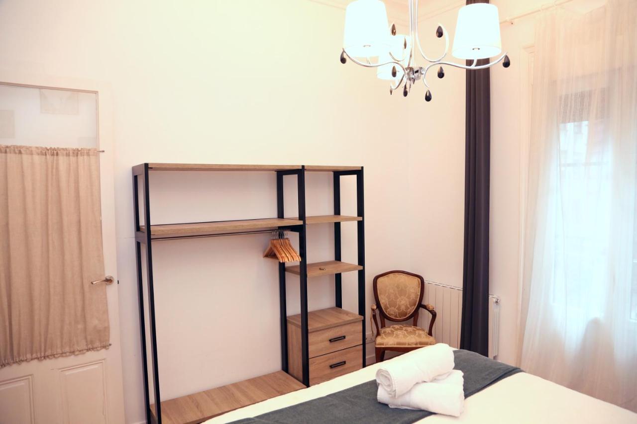 Piso Exclusivo Frente Al Casco Viejo Con Parking Gratis Lejlighed Bilbao Eksteriør billede